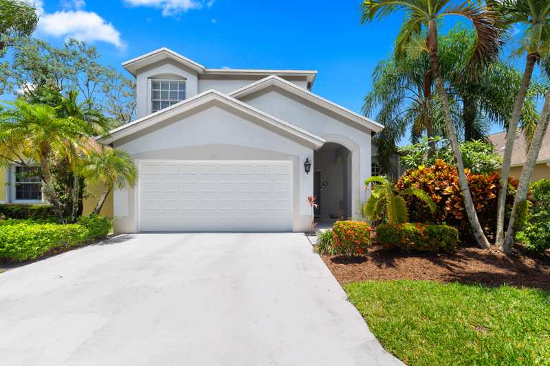 4 bedroom Single Family Residence at 2211 Soundings Court, River Bridge Pud 2B, Greenacres — photo 1