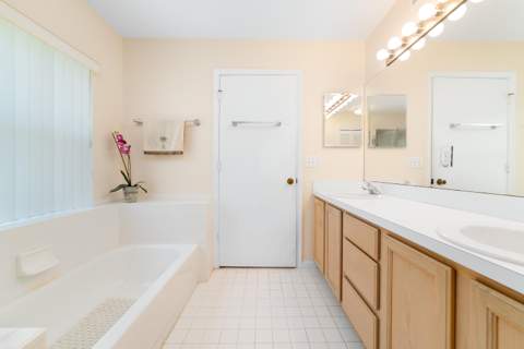 2211 Soundings Court, Greenacres FL - photo 13 of 35