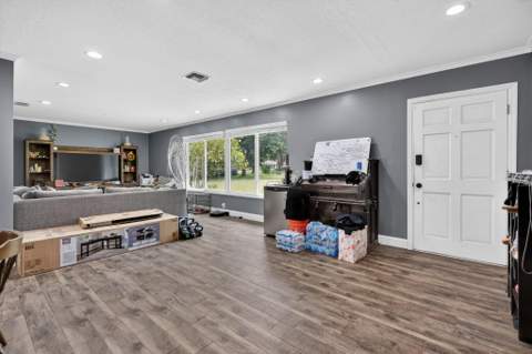 8669 Nashua Drive, Palm Beach Gardens FL - photo 8 of 82
