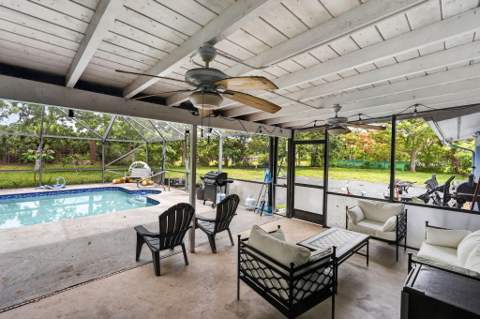 8669 Nashua Drive, Palm Beach Gardens FL - photo 23 of 82