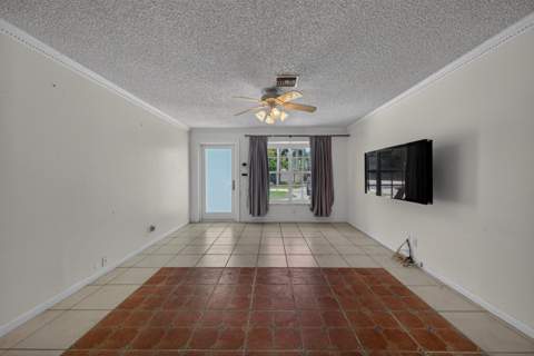3213 Dover Road, Pompano Beach FL - photo 17 of 50