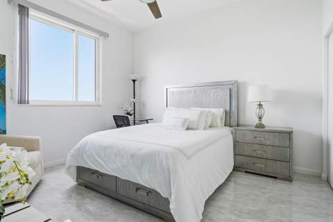1551 N Flagler Drive #Lph 11, West Palm Beach FL - photo 19 of 43
