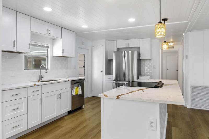 2 bedroom Manufactured Home at 39016 Gayle Bay, Jamaica Bay Mobile Home Co Op, Boynton Beach — photo 5
