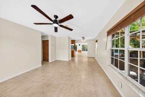 1540 NE 40th Street, Oakland Park FL - photo 6 of 49