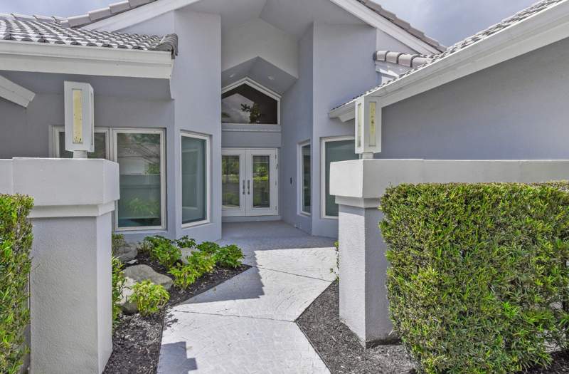 5 bedroom Single Family Residence at 17771 Foxborough Lane, St Andrews Country Club, Boca Raton — photo 3
