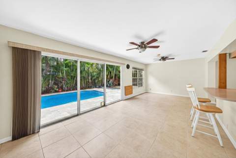 1540 NE 40th Street, Oakland Park FL - photo 18 of 49
