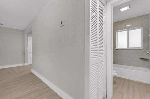 1131 NW 18th Avenue, Fort Lauderdale FL - photo 21 of 37