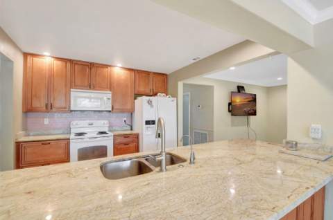 1197 Belmore Terrace, Wellington FL - photo 12 of 56