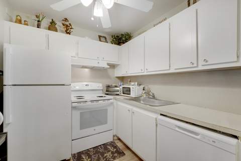 146 Mansfield D, Boca Raton FL - photo 7 of 12