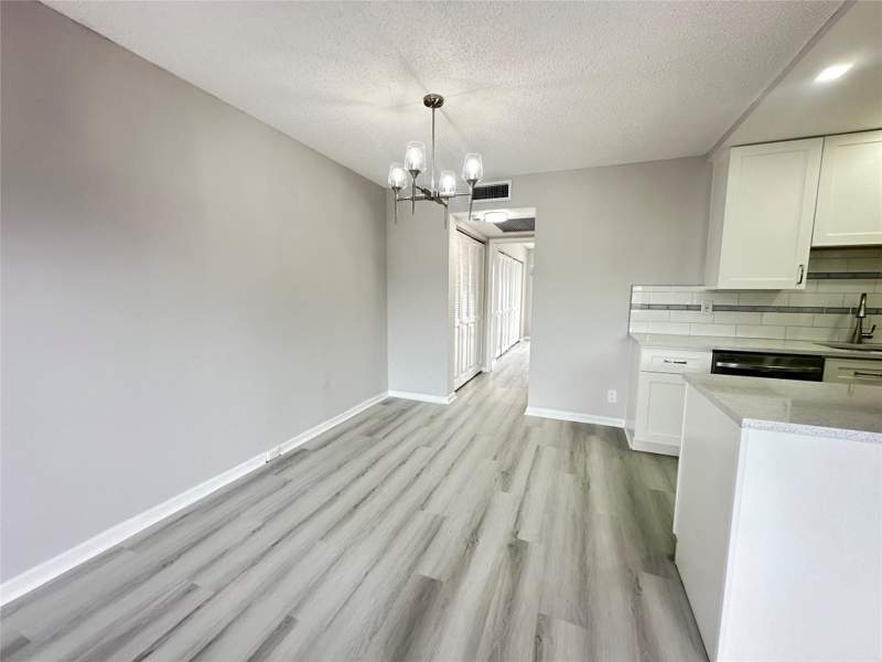 1 bedroom Condominium at 2048 Newport N, Century Village East, Deerfield Beach — photo 5