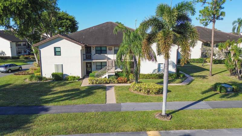 2 bedroom Condominium at 7665 Tahiti Lane #102, Lucerne Pointe One,Two,Three Four,Seven,Eight,Nine, Lake Worth — photo 3