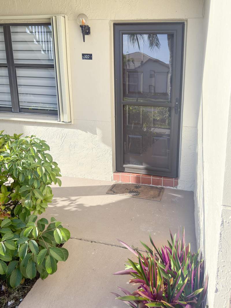 2 bedroom Condominium at 7665 Tahiti Lane #102, Lucerne Pointe One,Two,Three Four,Seven,Eight,Nine, Lake Worth — photo 5