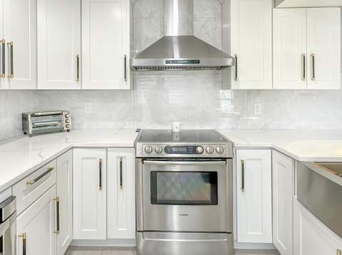 7665 Tahiti Lane #102, Lake Worth FL - photo 9 of 24