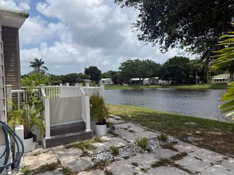 698 Sunny South Avenue, Boynton Beach FL - photo 20 of 23