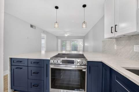 2401 Del Aire Boulevard #101, Delray Beach FL - photo 12 of 74