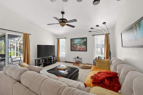 1541 SW Underwood Avenue, Port St. Lucie FL - photo 10 of 43