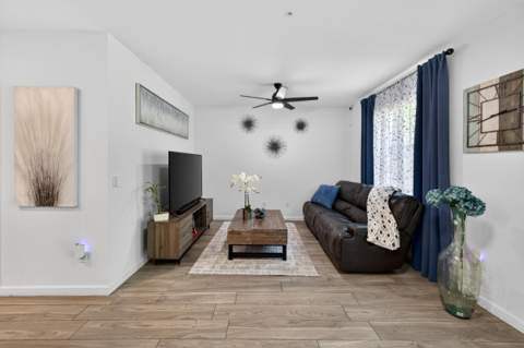 223 SW 159th Terrace, Pembroke Pines FL - photo 10 of 30