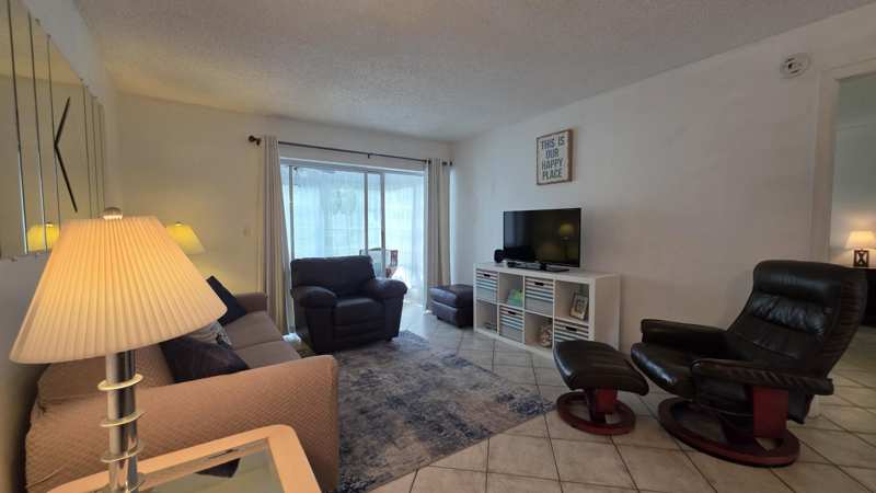 1 bedroom Condominium at 2900 NW 46th Avenue #213, Lauderdale Oaks Condo Xvi, Lauderdale Lakes — photo 1