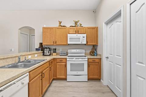 1467 SW Dimperio Avenue, Port St. Lucie FL - photo 17 of 51