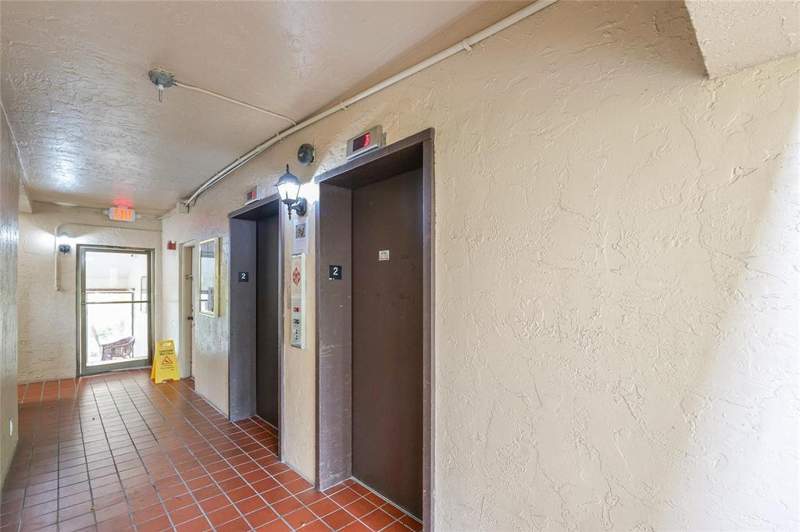 3 bedroom Condominium at 6060 S Falls Circle Drive #225, The Falls Of Inverrary, Lauderhill — photo 3
