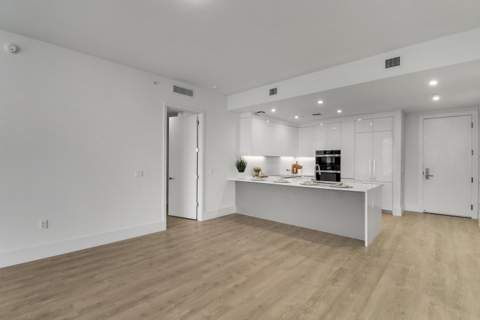 220 Lake Shore Drive #815, Lake Park FL - photo 16 of 98