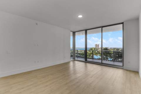 220 Lake Shore Drive #815, Lake Park FL - photo 24 of 98