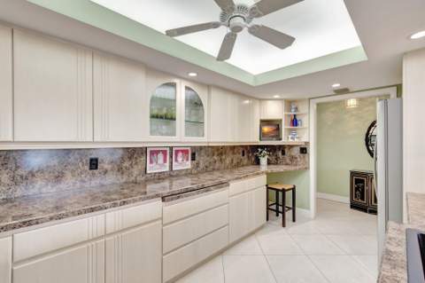4740 S Ocean Boulevard #202, Highland Beach FL - photo 20 of 58