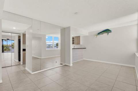 1950 SW Palm City Road #13-301, Stuart FL - photo 10 of 52