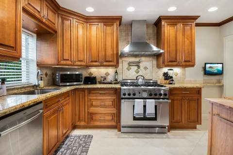 1755 E Terra Mar Drive, Lauderdale-By-The-Sea FL - photo 9 of 48