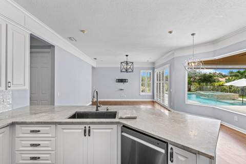 2785 Hancock Creek Road, West Palm Beach FL - photo 16 of 44