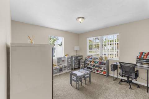 612 SE 10th Avenue, Deerfield Beach FL - photo 17 of 27