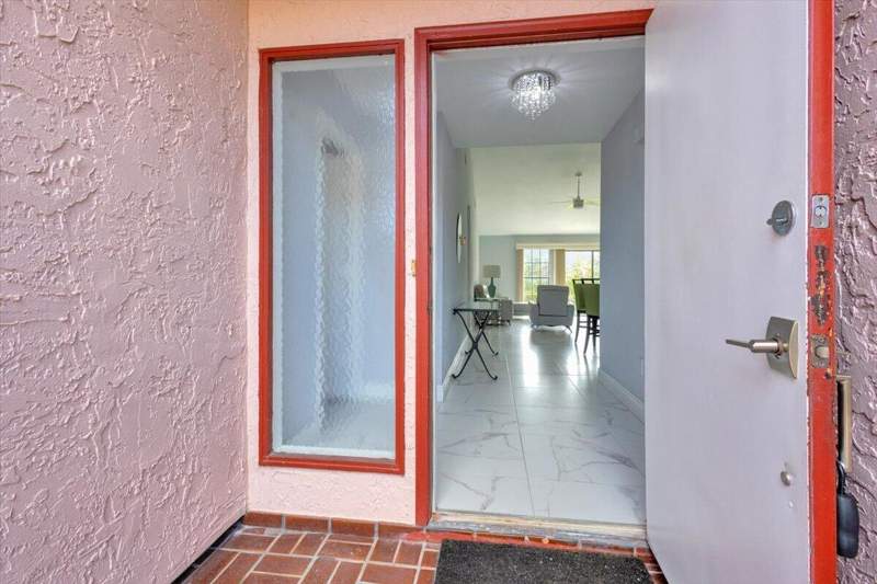 3 bedroom Villa at 3535 SE Sandpiper Circle, Villas Of Sandpiper Bay Unit 2, Port St. Lucie — photo 4