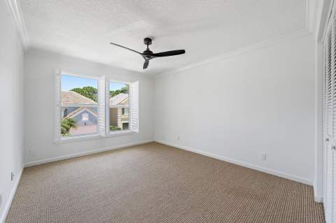 76 Princewood Lane, Palm Beach Gardens FL - photo 14 of 28