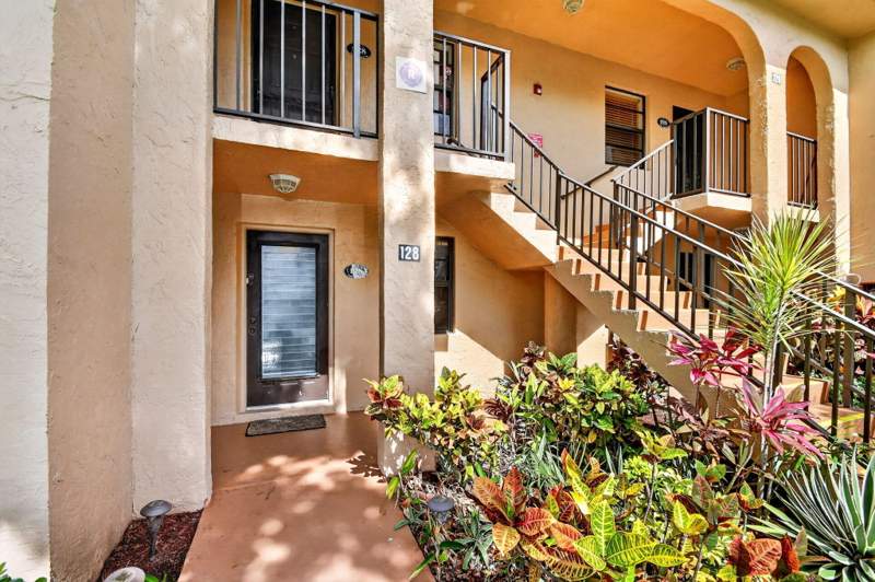 2 bedroom Condominium at 145 Lake Nancy Lane #128, Golden Lakes Village Condo R, West Palm Beach — photo 4