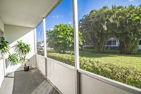 213 Fanshaw F, Boca Raton FL - photo 13 of 15