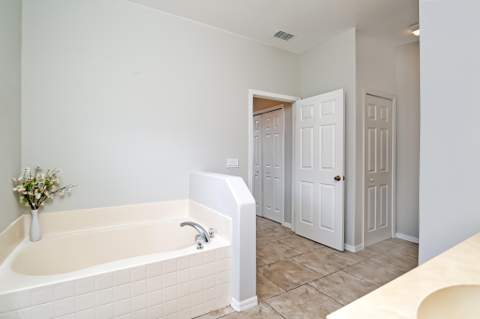 232 SW Aldoro Place, Port St. Lucie FL - photo 18 of 29