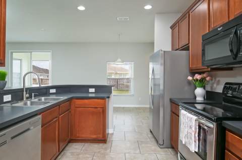 232 SW Aldoro Place, Port St. Lucie FL - photo 12 of 29