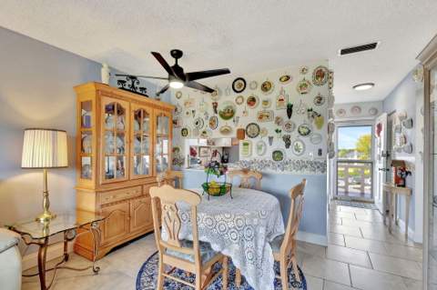 2812 Garden Drive #308, Lake Worth Beach FL - photo 9 of 39