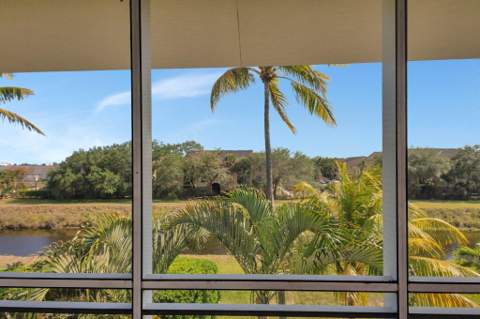 2812 Garden Drive #308, Lake Worth Beach FL - photo 14 of 39