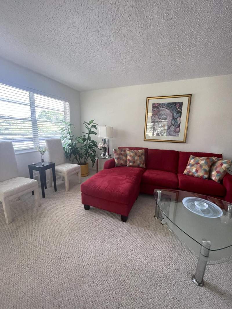 2 bedroom Condominium at 40 Keswick B #40, Keswick B Condo, Deerfield Beach — photo 2