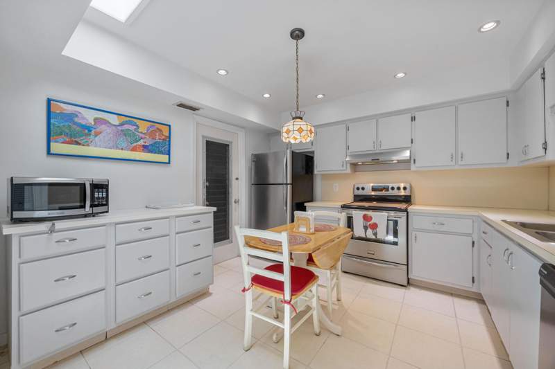 2 bedroom Villa at 22 Ridge Pointe Drive #C, Ridgepointe Woods Villas, Boynton Beach — photo 4