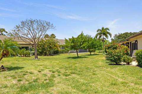 22 Ridge Pointe Drive #C, Boynton Beach FL - photo 19 of 25