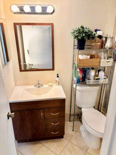 608 SW Natura Boulevard #Apt 202, Deerfield Beach FL - photo 8 of 16