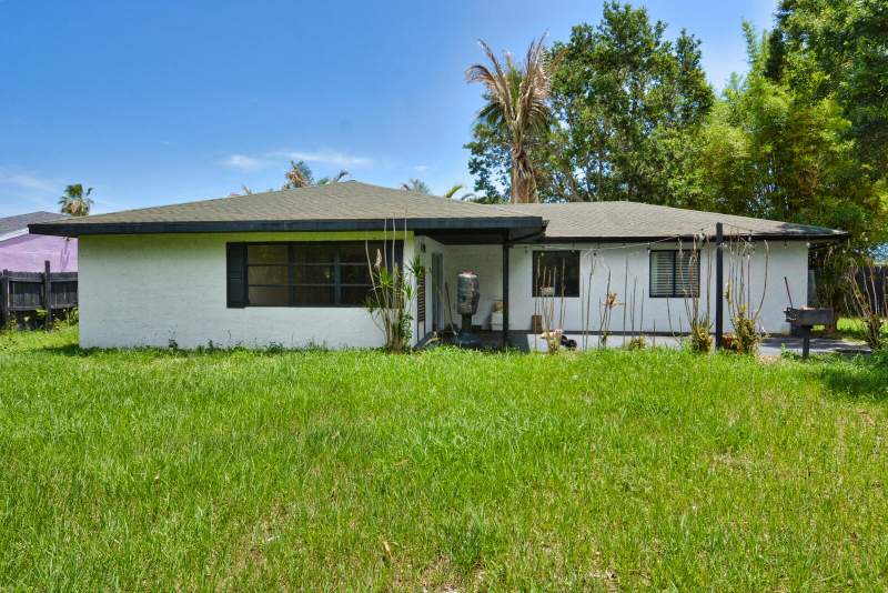 3 bedroom Single Family Residence at 2117 SE East Dunbrooke Circle, Port St Lucie Section 53, Port St. Lucie — photo 3