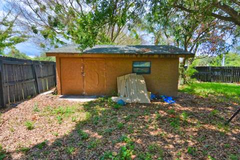 2117 SE East Dunbrooke Circle, Port St. Lucie FL - photo 8 of 40