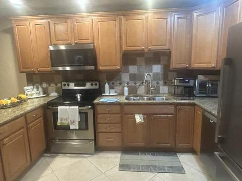8362 NW 23rd Manor, Coral Springs FL - photo 23 of 36