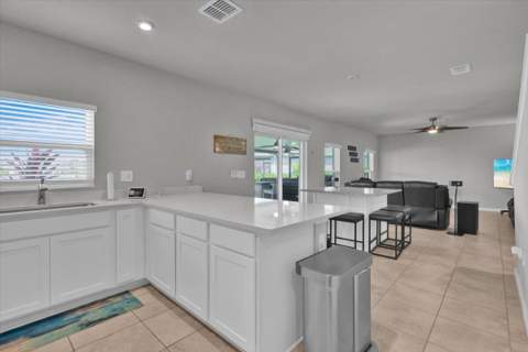 102 Pummelo Place, Fort Pierce FL - photo 11 of 38