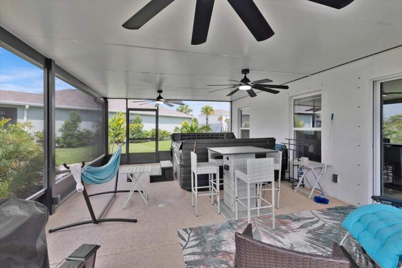 4 bedroom Single Family Residence at 102 Pummelo Place, Avalon Crossing Phase II, Fort Pierce — photo 3