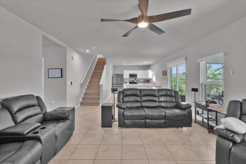 102 Pummelo Place, Fort Pierce FL - photo 10 of 38