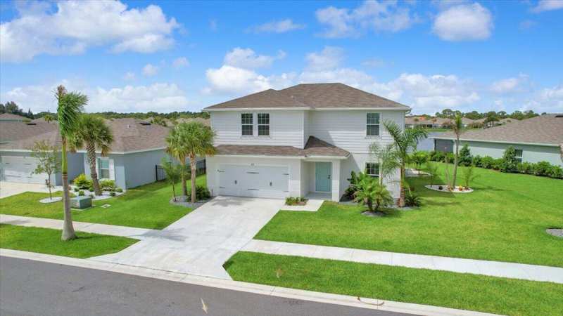 4 bedroom Single Family Residence at 102 Pummelo Place, Avalon Crossing Phase II, Fort Pierce — photo 1